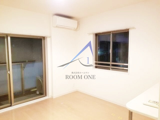 パティオ市谷の居間・リビング|洋室のお部屋です。