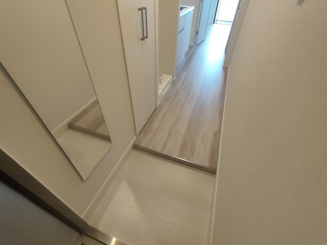 HY’S新小岩の玄関