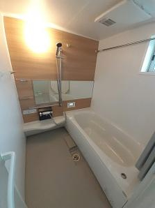 岸和田市西之内町のハイツの浴室|日々の疲れを癒すお風呂付です