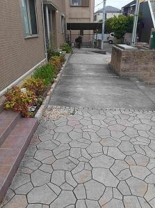 岸和田市西之内町のハイツのロビー|落ち着いたロビーです