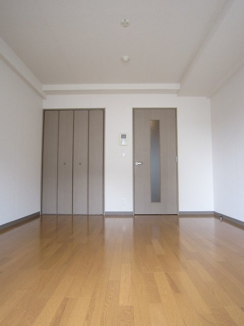 湘南アビタシオンの洋室