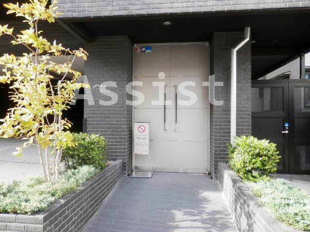 フェニックス品川小山のエントランス