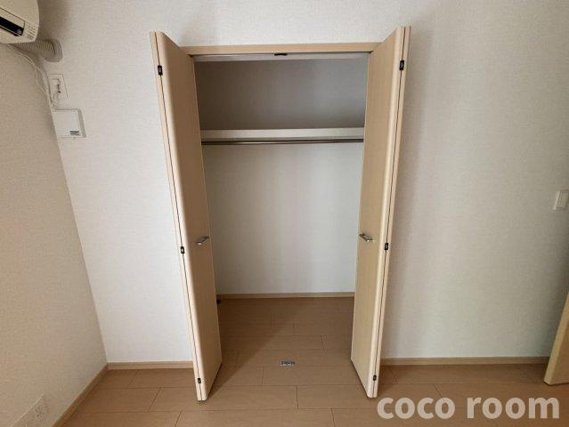 プレジャー　アイの収納