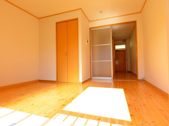 木下ハイツの洋室