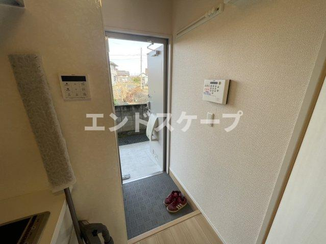 シェルピースの玄関|高崎、前橋エリアのお部屋探しはエンドスケープまで！お客様の理想お聞かせ下さい♪