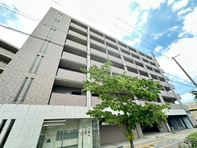 ネオパレス南茨木の外観