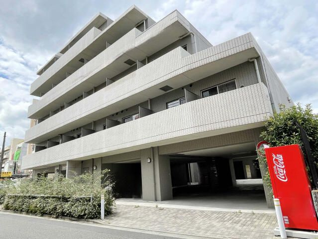 スカイコート板橋五番館の外観