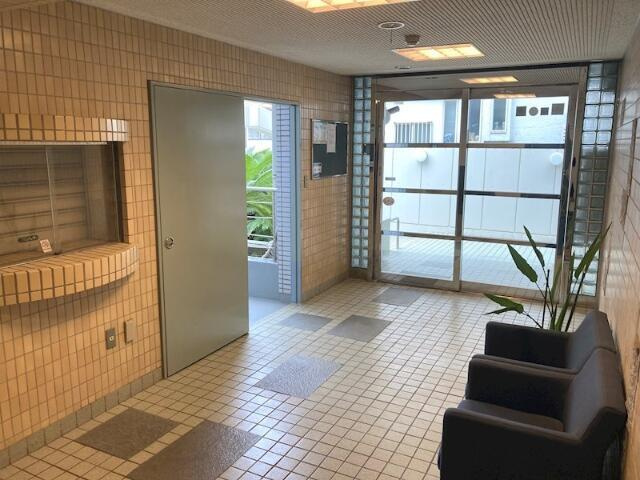 モアクレストのロビー