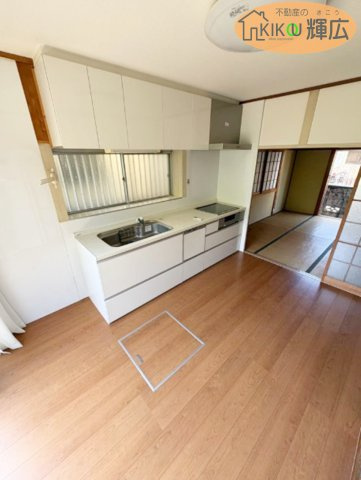 明石市魚住町清水　中古戸建のキッチン