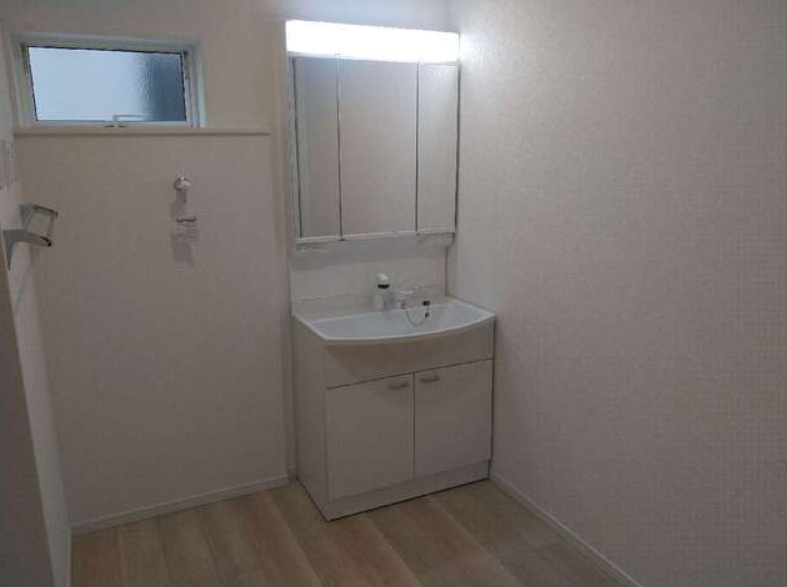厚木市三田南　第9の独立洗面台