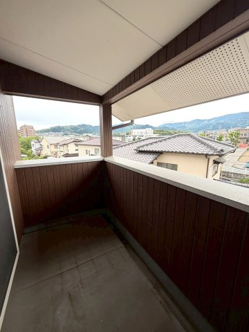 桧原二丁目中古戸建のバルコニー