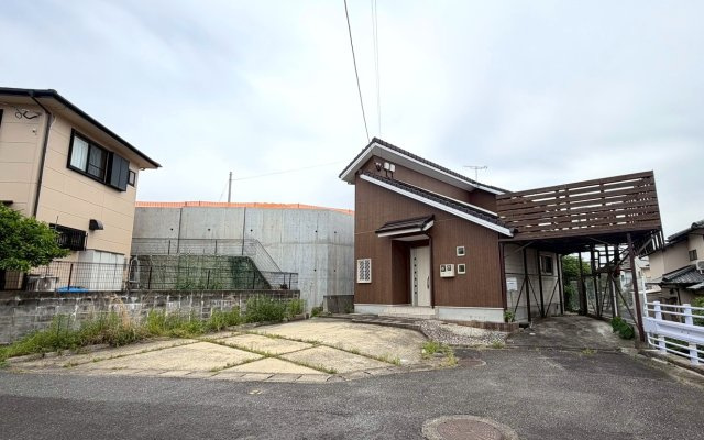 桧原二丁目中古戸建の駐車場