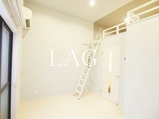 【居間・リビング】 | グラン・ノワール | 洋室のお部屋です。