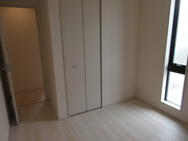 【仲介手数料無料】新築戸建　深谷市稲荷町北6-15（全3棟）の洋室