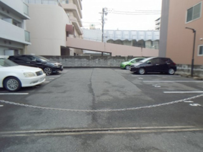 【駐車場】 | エスタシオン高石
