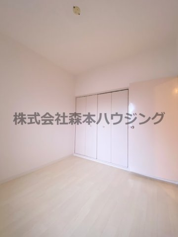 【子供部屋】 | 　ウエストプラザ | 子供部屋としても使い勝手の良いお部屋です