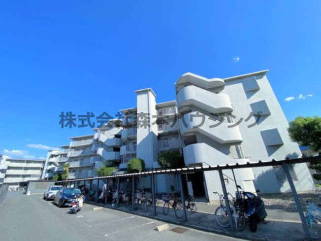 【外観】 | 　ウエストプラザ | 建物外観を気になさる方へ、見た目の良い物件です