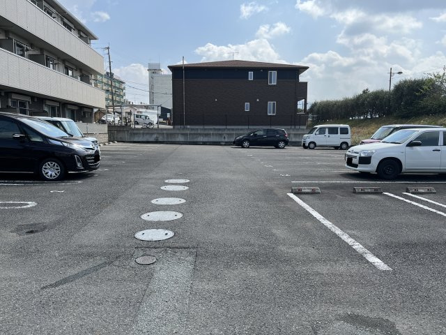 リーブリングの駐車場