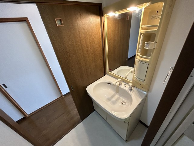 コンプリチェKATAYAMAの洗面所