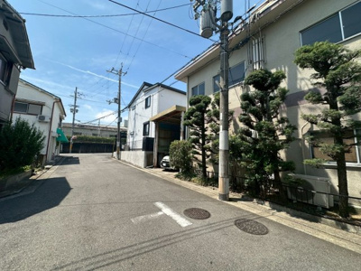 【前面道路含む現地写真】 | 高尾２丁　売土地 | 解体更地渡しですので、解体費用が掛からないのもうれしいですね！