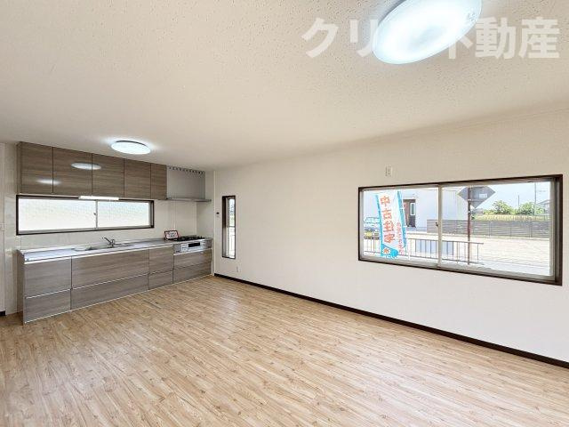 【居間・リビング】 | 前橋市二之宮町中古住宅　リフォーム済！