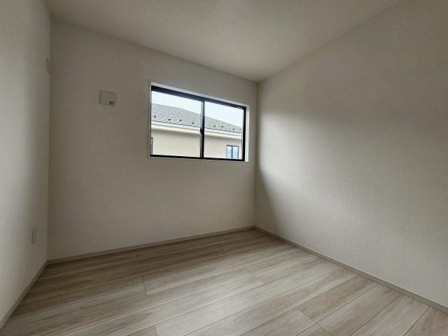 アーバンスタイルKIP高崎市島野町1期 の洋室|現地撮影