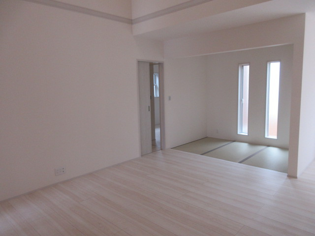 【仲介手数料無料】新築戸建　深谷市稲荷町北6-15（全3棟）の居間・リビング