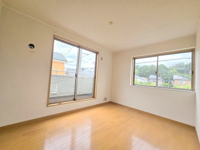 青梅市新町7丁目　中古戸建の洋室|リフォーム前写真