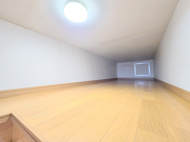 青梅市新町7丁目　中古戸建のその他|屋根裏収納庫
