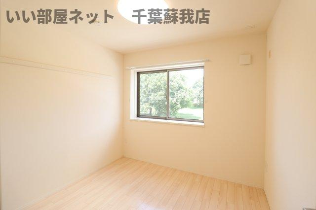 ウィズダム・パレスの洋室|使い勝手のいい洋室です