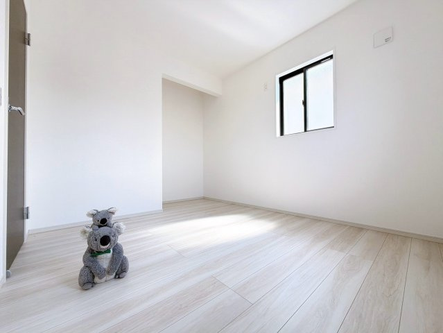 【洋室】 | 高崎市乗附町　新築住宅