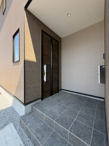 【玄関】 | 高崎市乗附町　新築住宅
