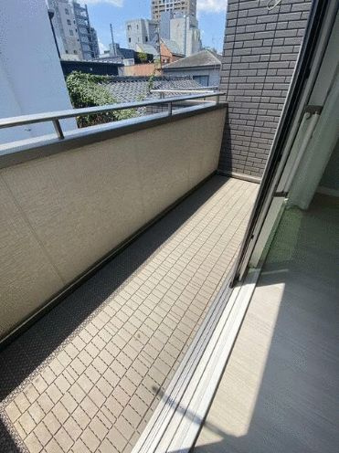 Ｈ’Ｓのバルコニー