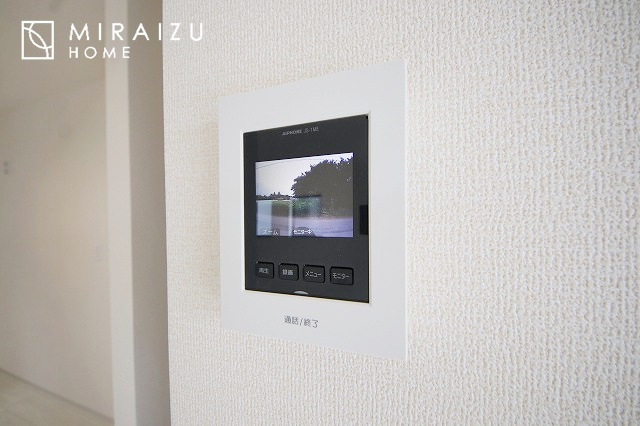 【内装】 | ご家族様のプライベート空間が確保できる素敵な間取りです。また敷地ゆったりですので、おうち時間を楽しむのにもぴったりですね♪