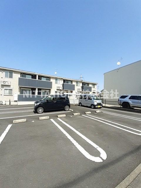かさべるで石原の駐車場|敷地内に駐車場も完備★