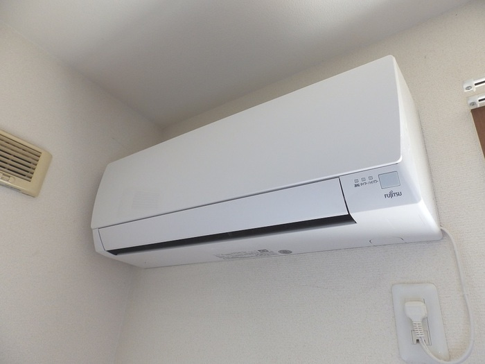 ファミール三筋 C棟の設備|エアコン