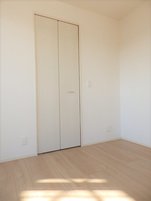 サリオス庚午北の洋室|洋室②