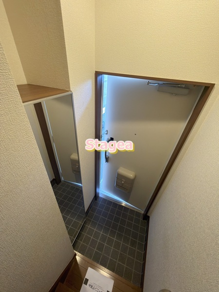 アムール クローバーの玄関