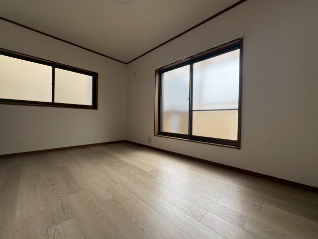 東奈良２丁目貸家の内装