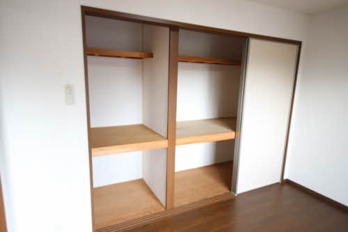 ディアス茶屋の原 B棟の収納