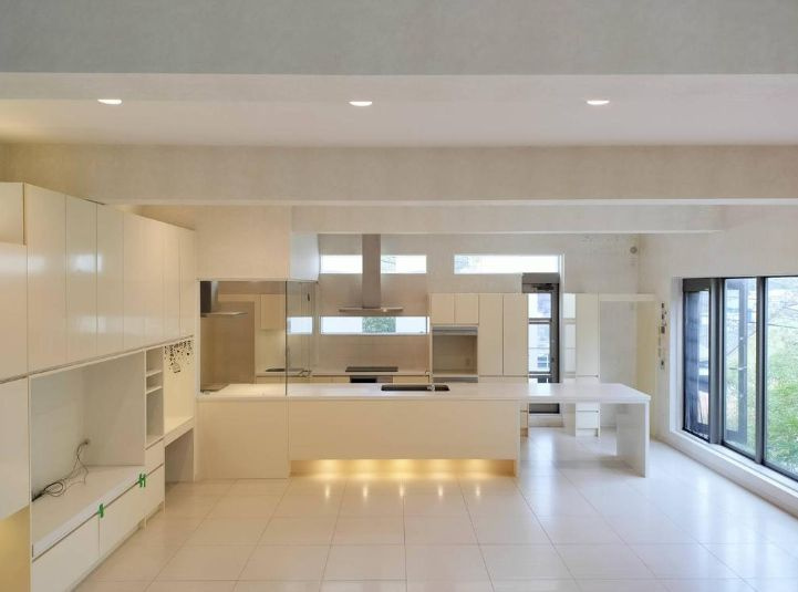 鎌倉市笛田5丁目　中古戸建の居間・リビング|おしゃれなリビングです