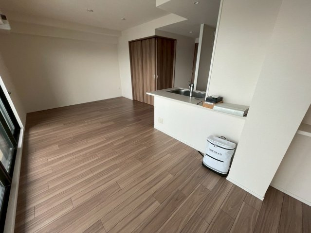プレディア住吉甲南町の居間・リビング