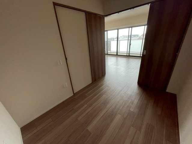 プレディア住吉甲南町の居間・リビング