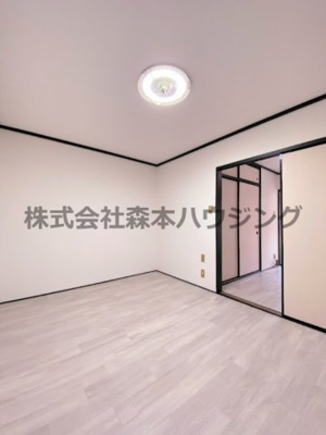 【寝室】 | 　プチメゾン香里園 | 寝室にいかがでしょうか