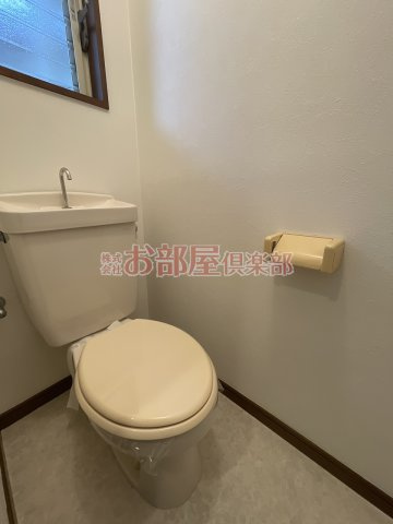 マキシム中央町のトイレ|シンプルで使いやすいトイレです