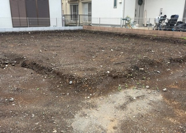 【構造・工法・仕様】 | 木造住宅とは土台、壁、柱など建築物の強度を支える構造体の材に木が使用されている構造を指します。構造体は建物の自重を支えるだけではなく風圧や水圧、積裁荷重などあらゆる衝撃に耐えるための基礎です。