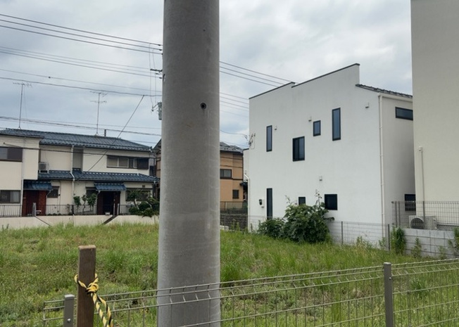 【展望】 | 眺望を気にして物件を探す場合、前面に建物が建っていないか現地で確認しましょう！前面に建物があると景色はもちろん、日当たりや風通しにも影響が出てきます。住んだ時のことを想像しながら現地見学をしましょう。