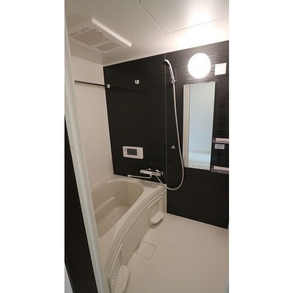 GRANDTIC RESIDENCE 宝塚の浴室