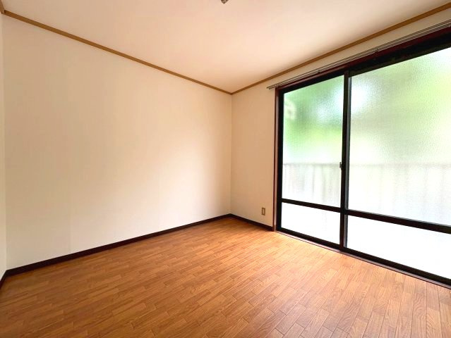 グリーンヒルCの洋室