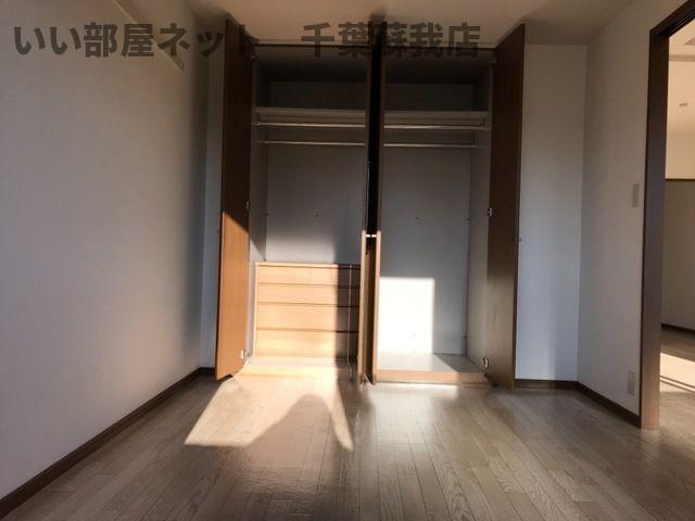 ファインパレスの洋室|使い勝手のいい洋室です